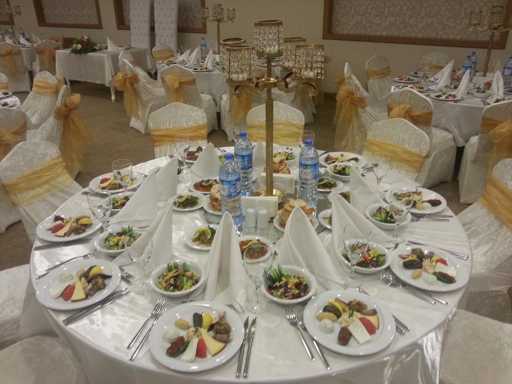 Soylu Hotel Bolu Exteriör bild