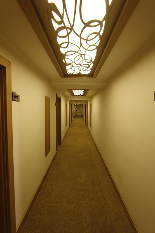 Soylu Hotel Bolu Exteriör bild